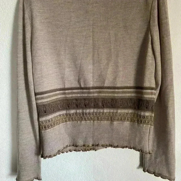 St. John Collection Embellished Ruffle Trim Striped Crew Neck Brown Sweater M - Picture 12 of 14